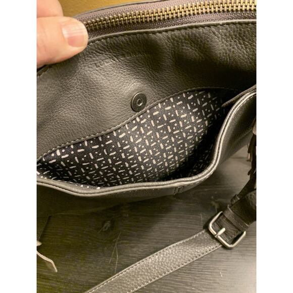 Lucky Brand Gray Crossbody Bag - Picture 7 of 14